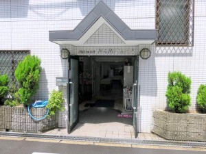 玄関外観