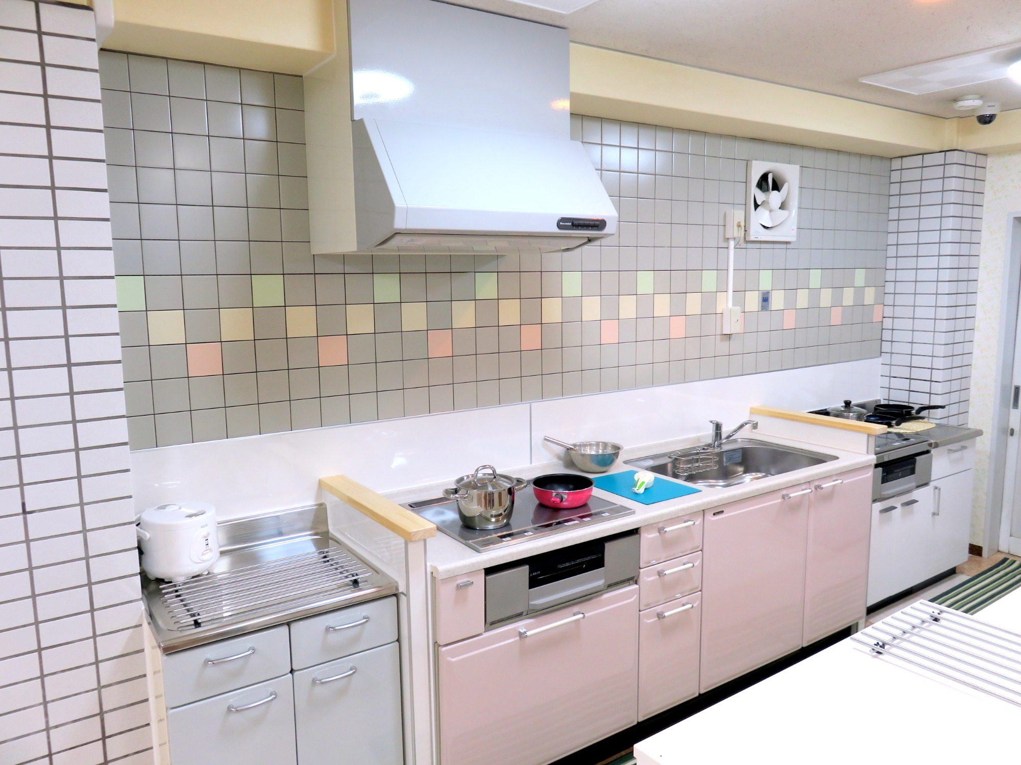 女子寮メゾン丸山IHシステムキッチン